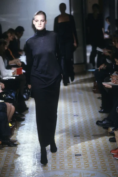 Look 24